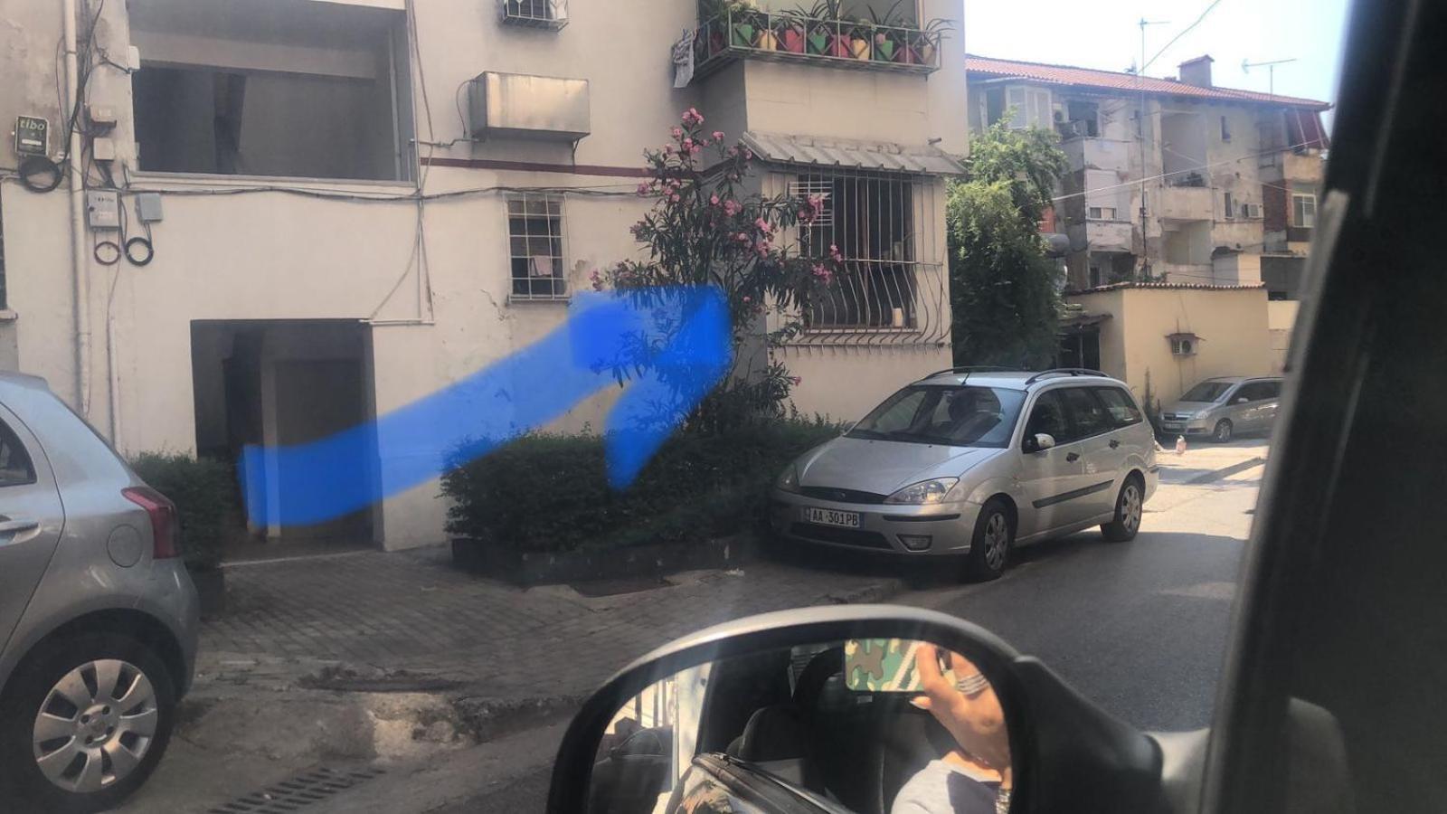 Yours Flat, In Center Of